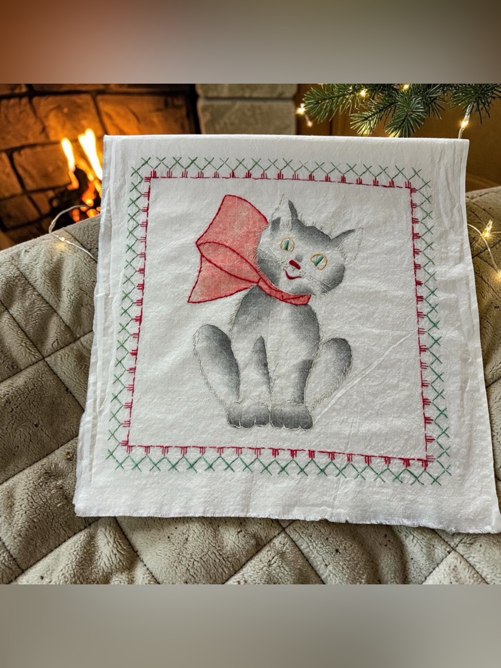 1930 JBK Co Stamped Embroidered Gray Cat Kitten Unfinished Throw Pillow Red Bow